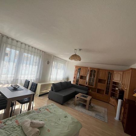 Schoene Ferienwohnung In Saarbruecken Luaran gambar
