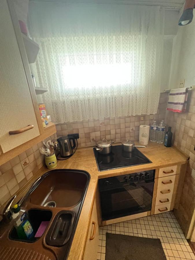 Schoene Ferienwohnung In Saarbruecken Luaran gambar