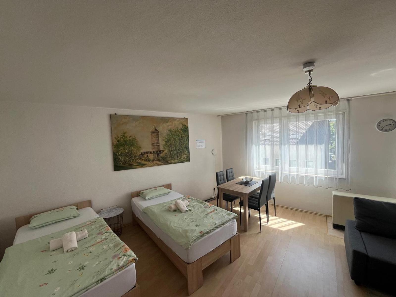 Schoene Ferienwohnung In Saarbruecken Luaran gambar